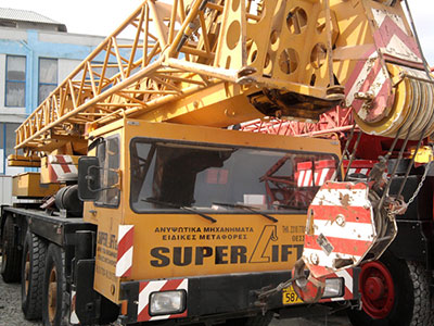 Γερανός LIEBHERR LTM 1045 έως 50 tn