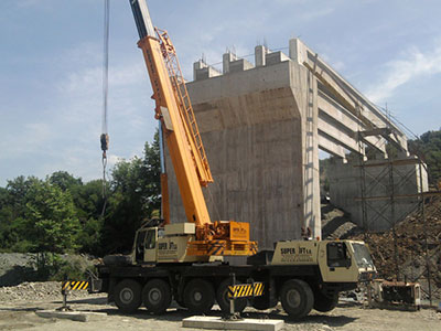 Γερανός KRUPP KMK 5090 έως 90 tn